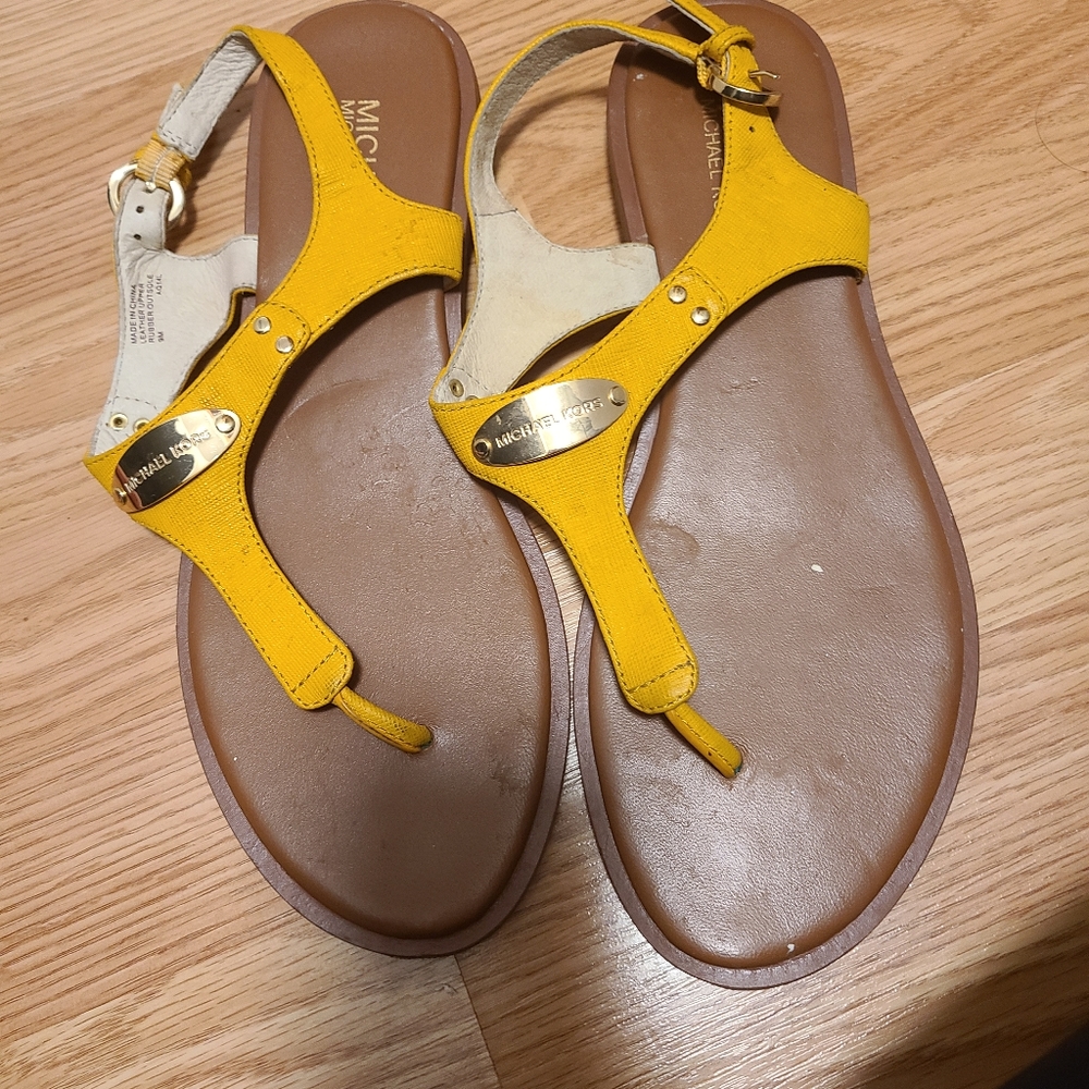Micheal Kors sandals